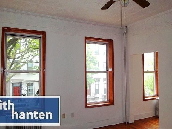 3rd image of 179 Sackett St