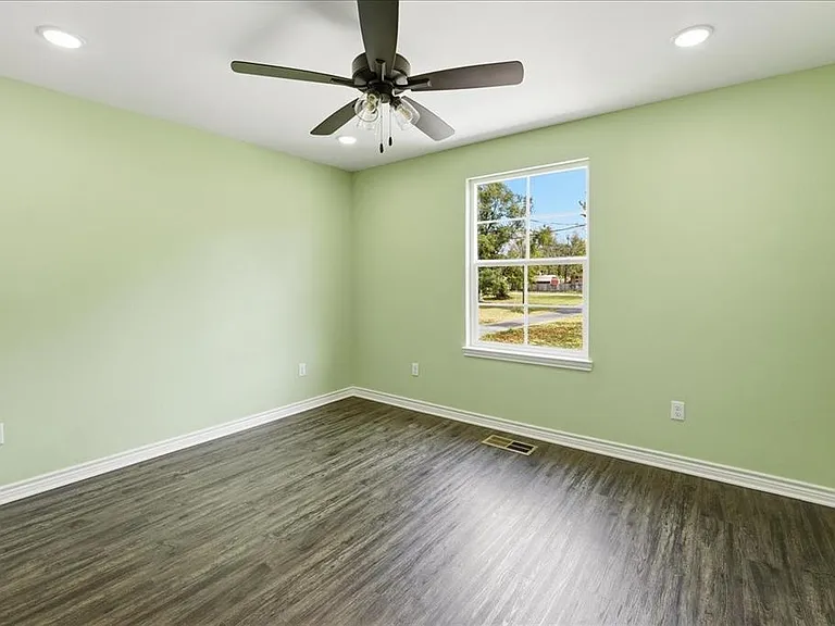 806 S Newsom St #806 — Photo 29