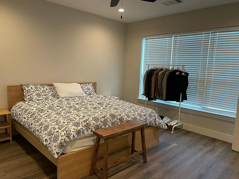 724 Madilynn Ct — Photo 6