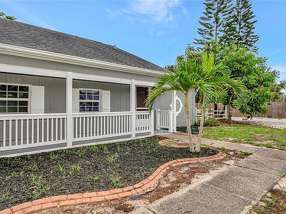 3rd image of 5680 25TH STREET CIRCLE E