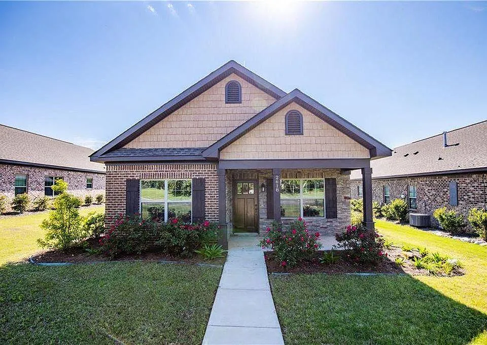 2618 Tuscany Hills Dr