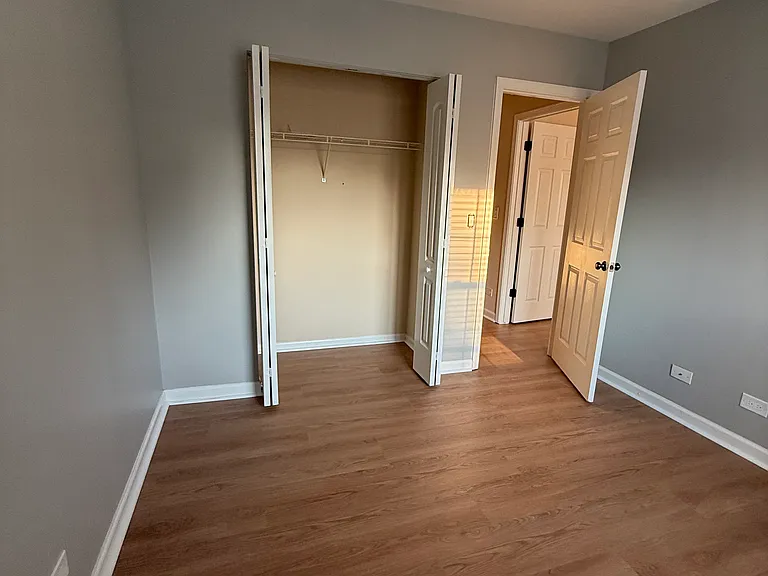 1249 Orleans Dr — Photo 19