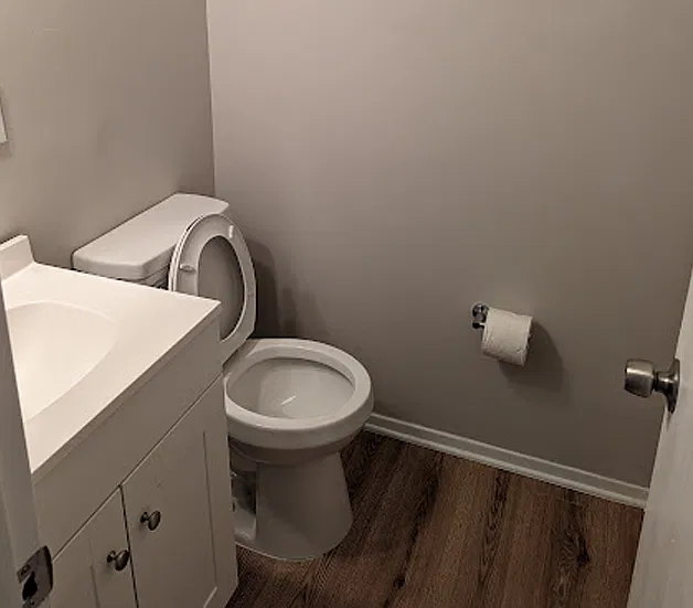 2 bed, 1.5 bath, 1050 sqft, $1,325 — Photo 4