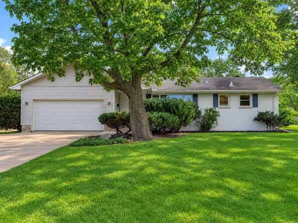 3988 Wisconsin Ave N, New Hope, MN 55427