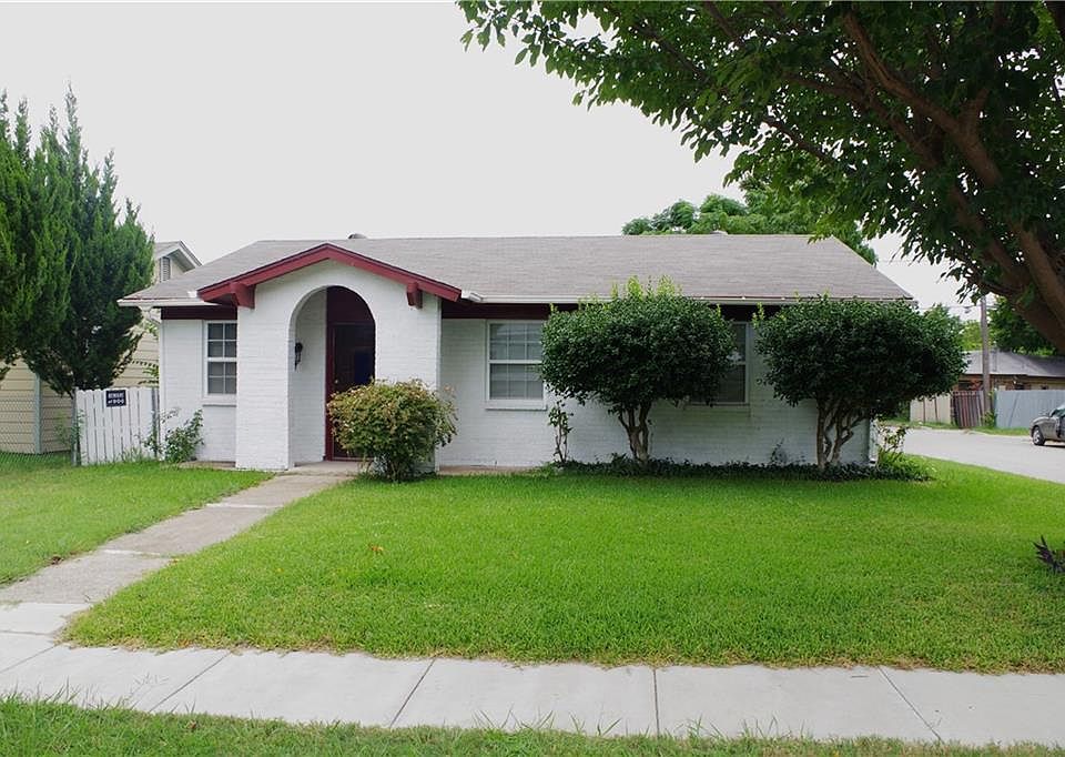 1st image of 3643 College Ave