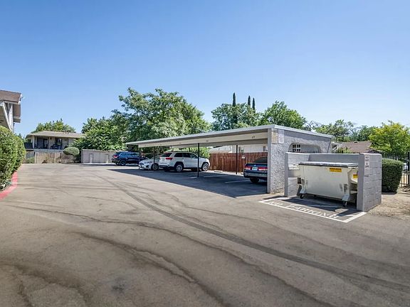 4th image of 69 W Beverly Dr APT 202