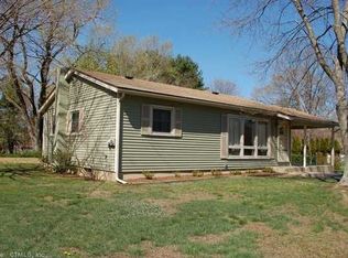 4 Brookline Rd, Niantic, CT 06357