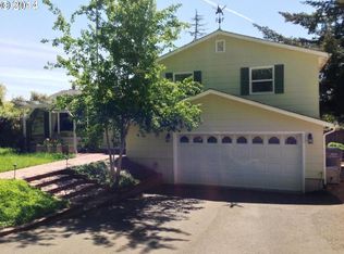 1934 W Thornton Lake Dr NW, Albany, OR 97321
