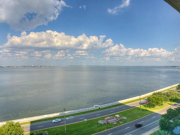 4th image of 3301 Bayshore Blvd Unit 1403D