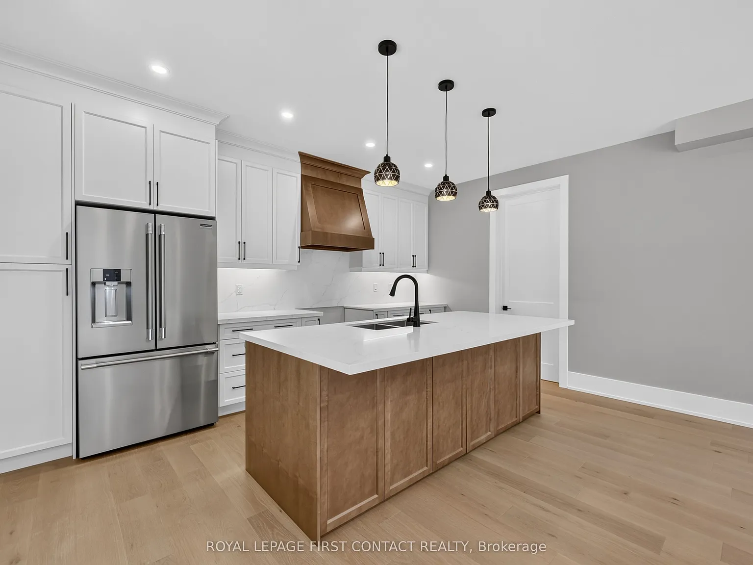 4 bed, $3,150 — Photo 3