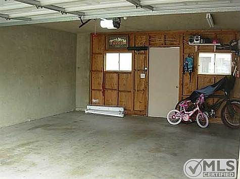 5th image of 9463 Carlton Oaks Dr Unit B