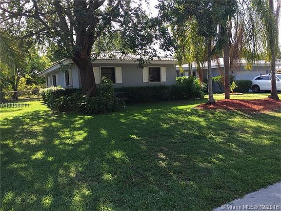 3rd image of 15620 SW 85th Ave