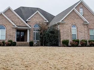 105 Gibbs Ct, Tuscumbia, AL 35674