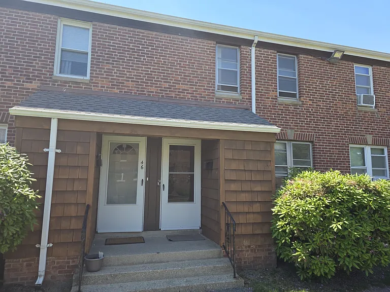 44 Virginia Ave — Photo 3