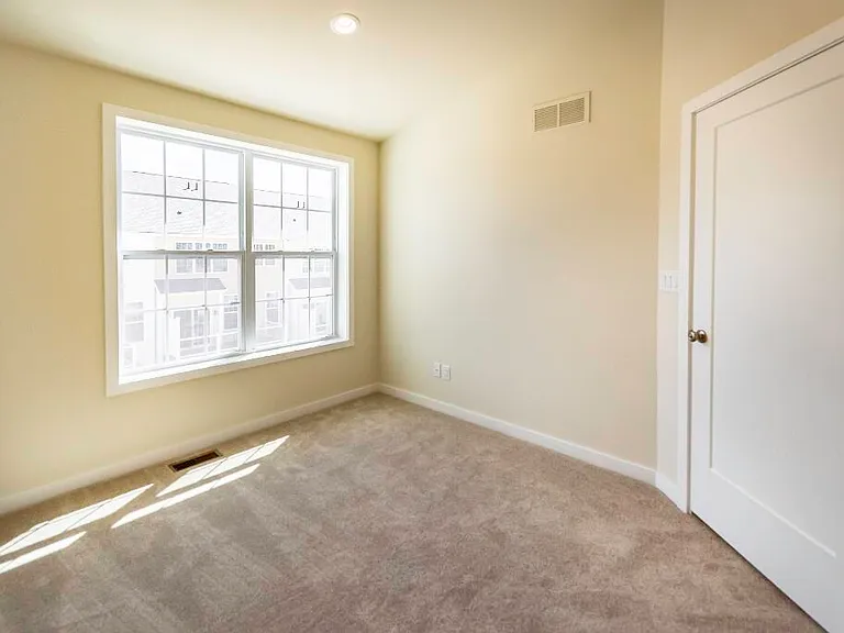 2843 Hardwick Rd — Photo 31