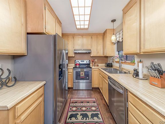 5th image of 2453 Chamonix Dr #103