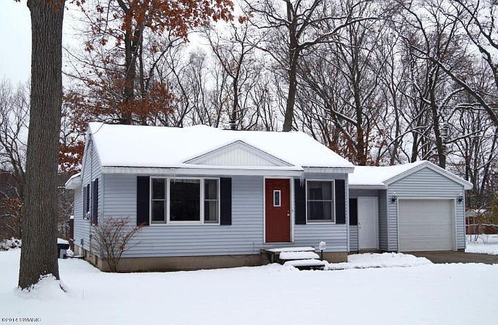 1st image of 1484 Brusse Ave