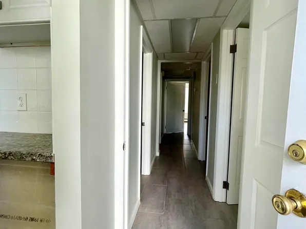 526 42nd Street image 7 of 18