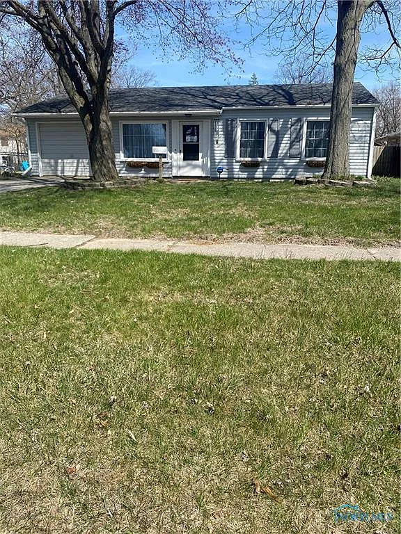 139 Friars Ln photo 1