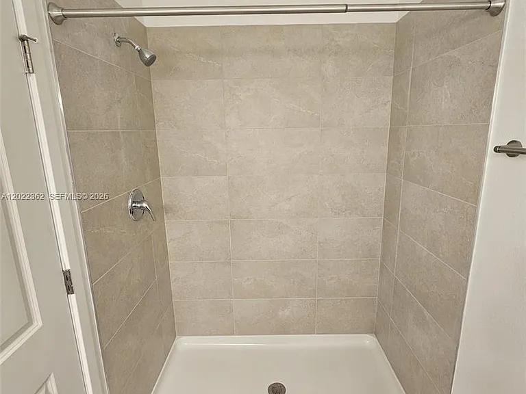 1201 Southstation Pl #108 — Photo 31