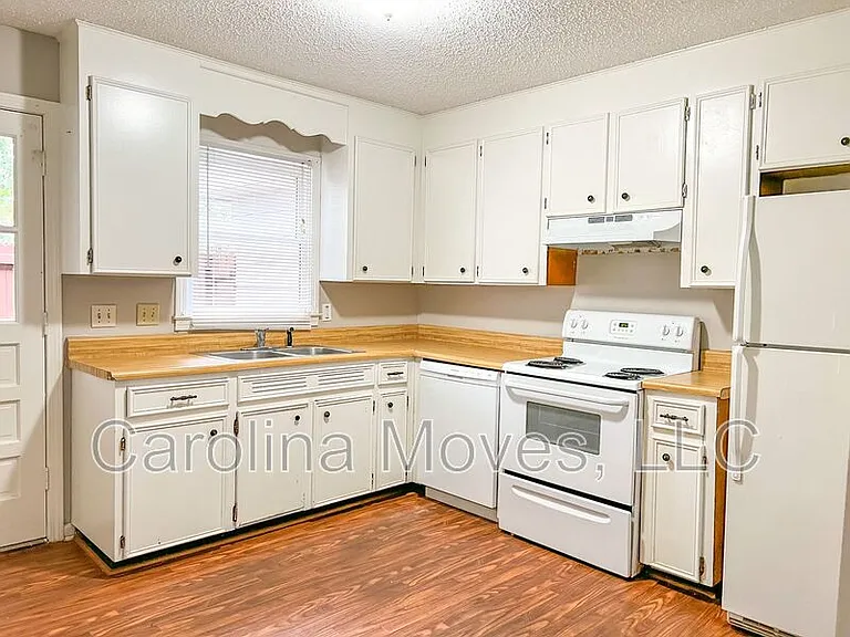 128 Pine Creek Court Ext — Photo 6