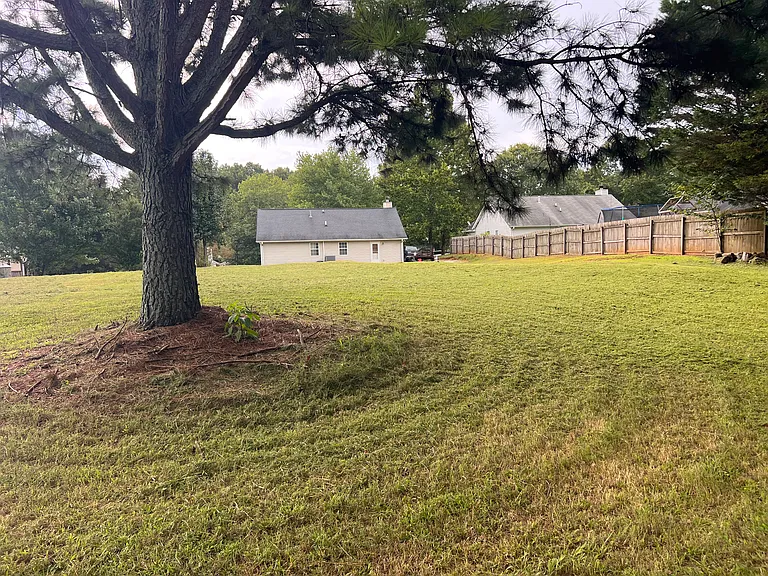 5115 Twin Oaks Ln — Photo 4