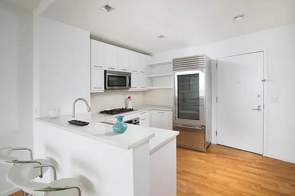 Rented by Keller Williams NYC | media 34