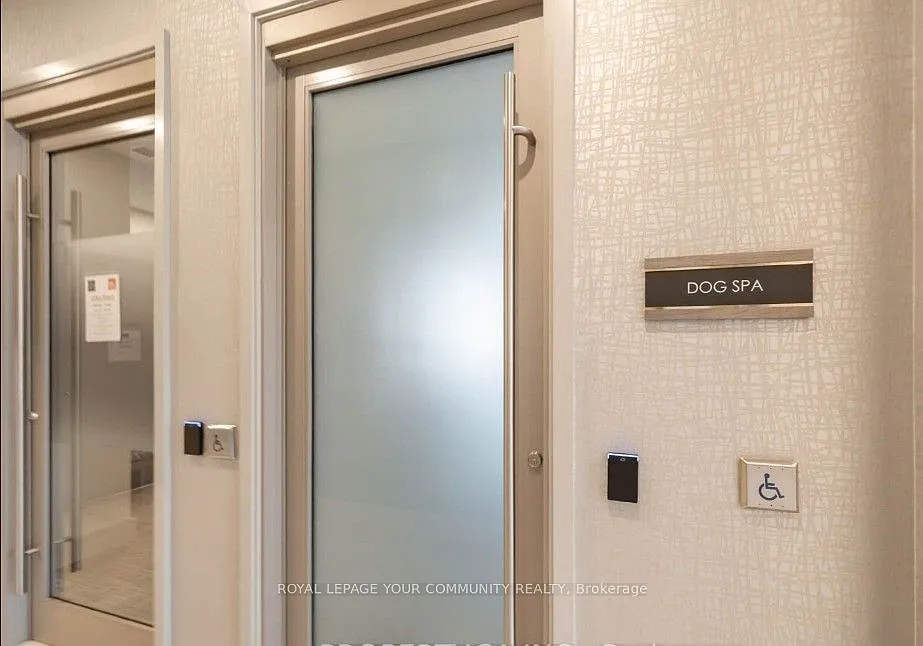 D'OR Condo — Photo 4