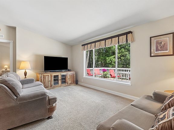 5th image of 912 Homestead Dr