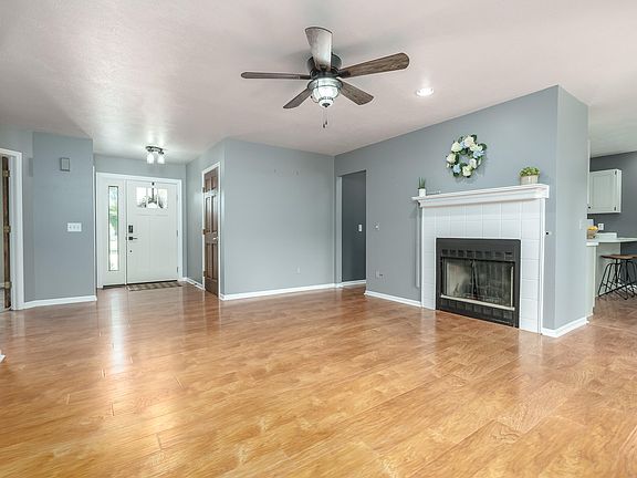 5th image of 7283 Jamaica Ln