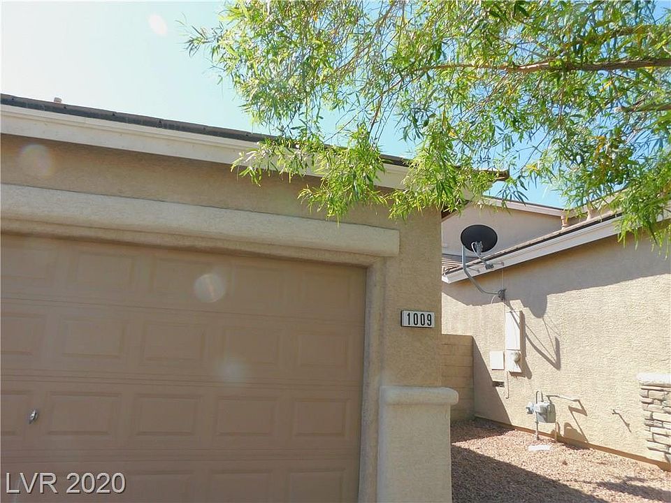1st image of 1009 Roaring River Ave