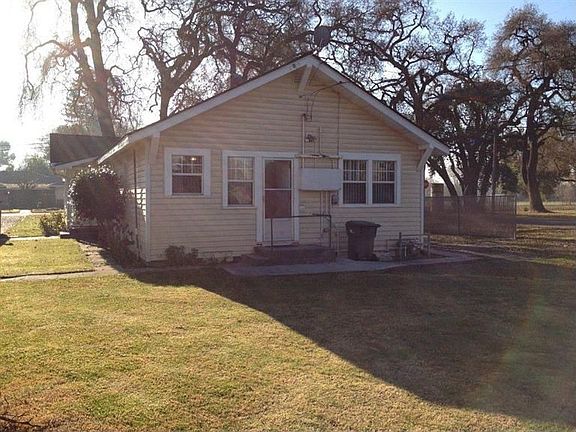 5th image of 52812 Clarksburg Ave