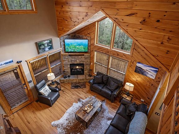 5th image of 422 Pa Proffitt Rd