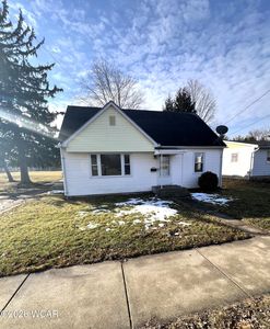 327 W North Ave, Ada, OH, 45810