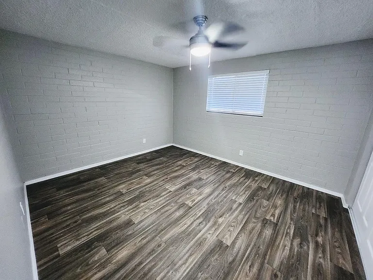 6817 N 17th Ave #4 — Photo 17