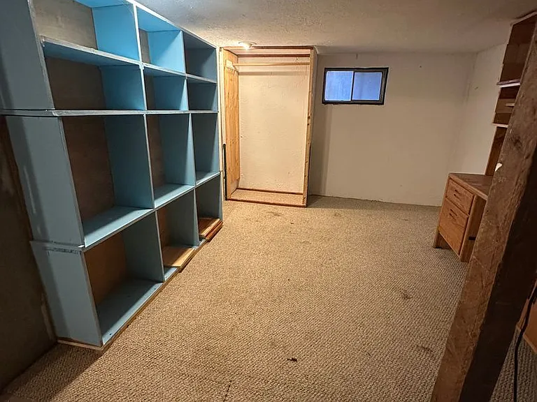646 South Coleman Street — Photo 30