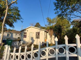 Para Villa Heights, Miami, FL 33147