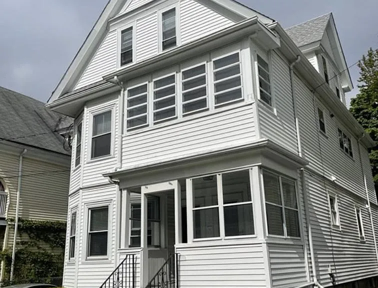 58 Willow Ave #1 — Photo 1
