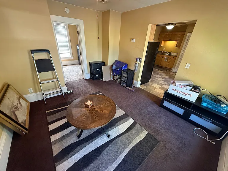 1000 E. Locust St. / 2906 N. Weil St. — Photo 2
