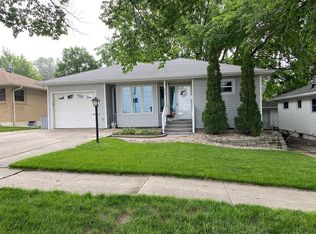 1715 N 13th St, Bismarck, ND 58501