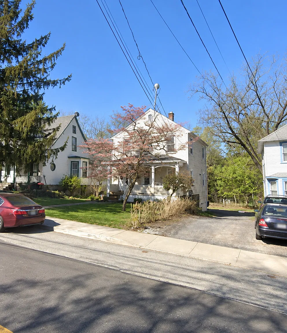 2 bed, 1500 sqft, $2,200 — Photo 1