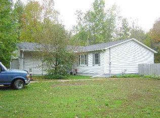 3572 Scenic Dr, Vassar, MI 48768