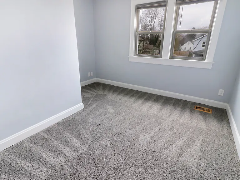 635 S Eureka Ave — Photo 15