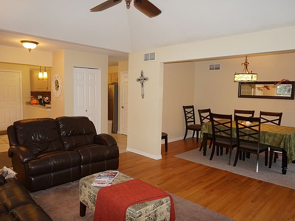 3rd image of 6634 Conway Ct