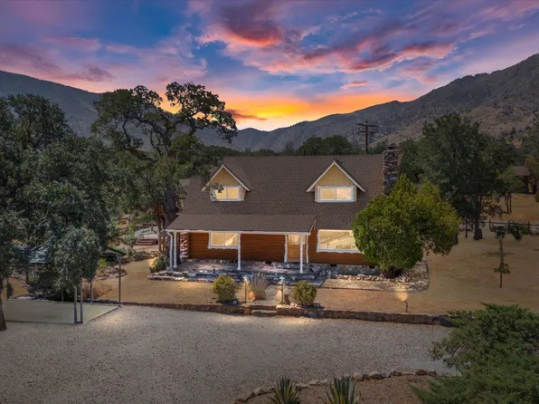 3304 Cook Peak Rd, Lake Isabella, CA 93240