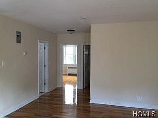4th image of 4570 Bronx Blvd