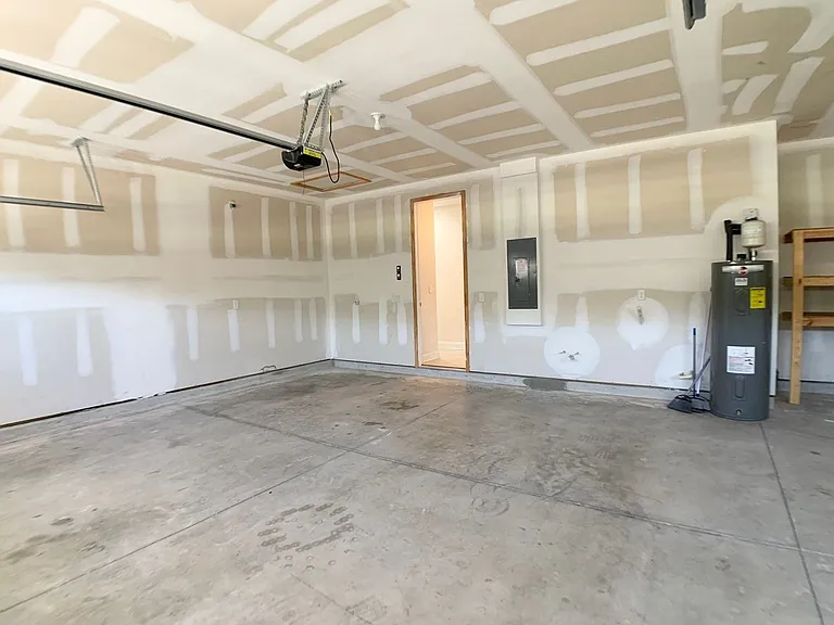 1499 Tropical Pine Cv — Photo 40