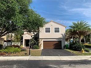 12624 NW 11th Ct — Photo 1