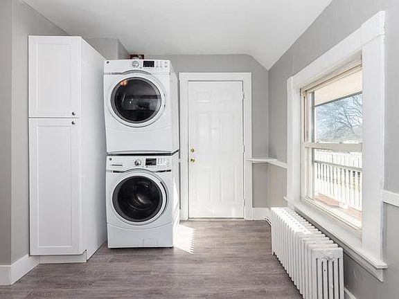 2nd image of 343 Lafayette St Unit 3