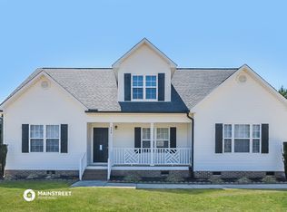 244 Skylar Ln, Four Oaks, NC 27524